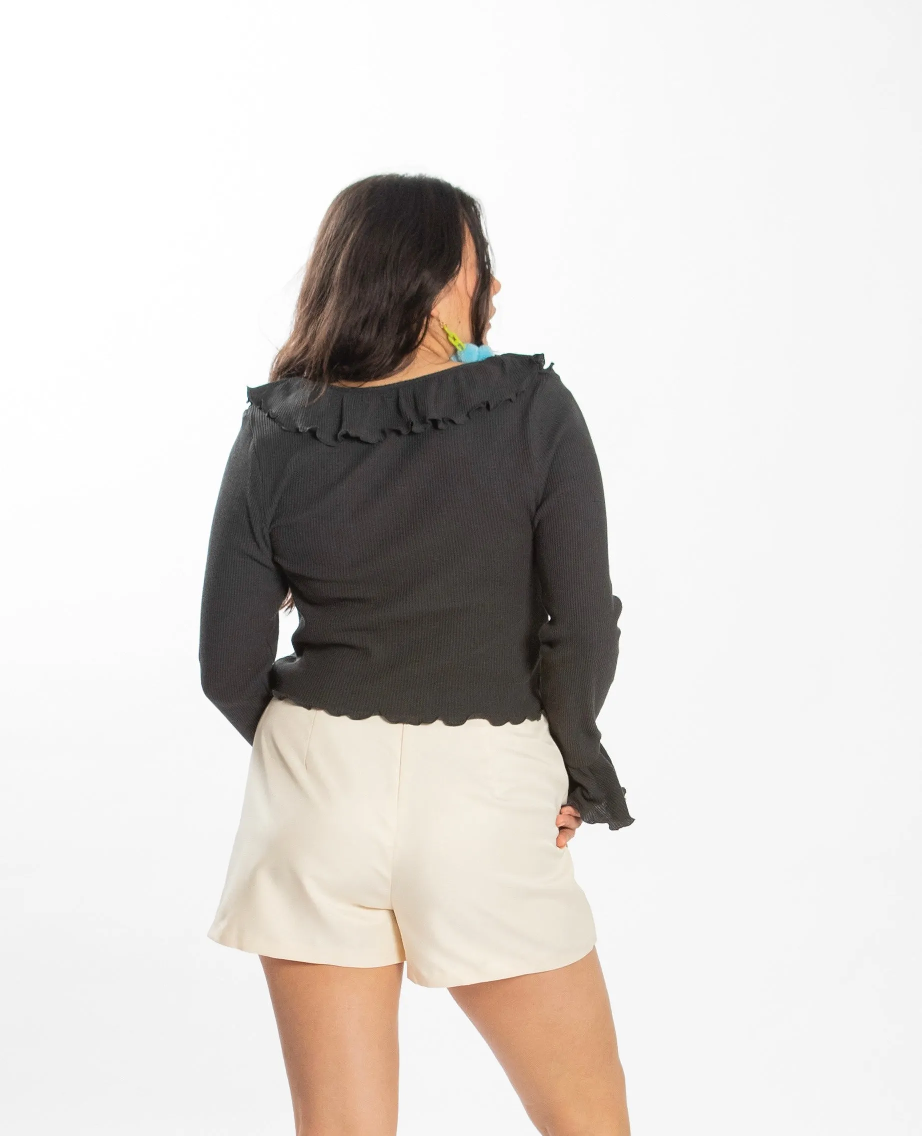 THE DAZED FLARE TOP ~ BLACK